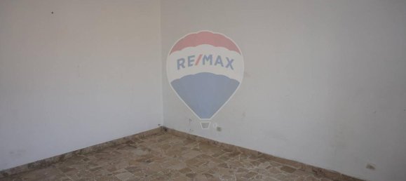 7 rooms House in Ragusa, Italy No. 5656 19