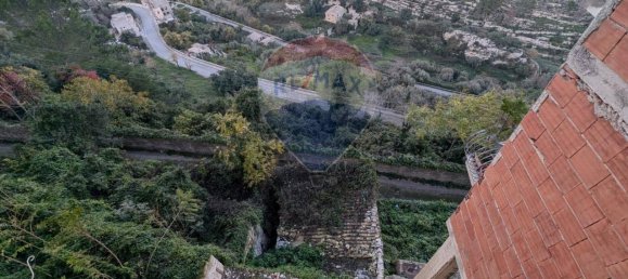 7 rooms House in Ragusa, Italy No. 5656 12