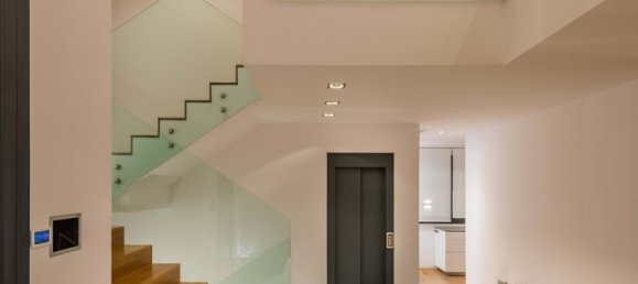 6 bedrooms Villa in Marbella, Spain No. 95269 22