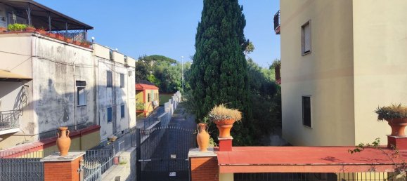 Квартира с 2 спальнями в Портичи, Италия № 347464 17