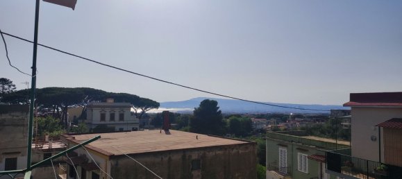 Квартира с 2 спальнями в Портичи, Италия № 347464 6