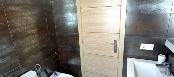 3 bedrooms Townhouse in Estepona, Spain No. 33161 32