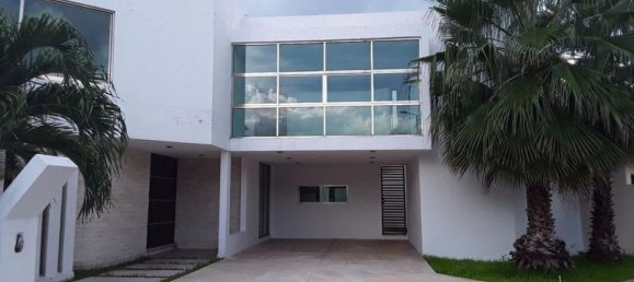 3 bedrooms House in Yucatan, Mexico No. 167907 2