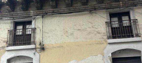 Дом с 7 комнатами в Лентини, Италия № 255715 5