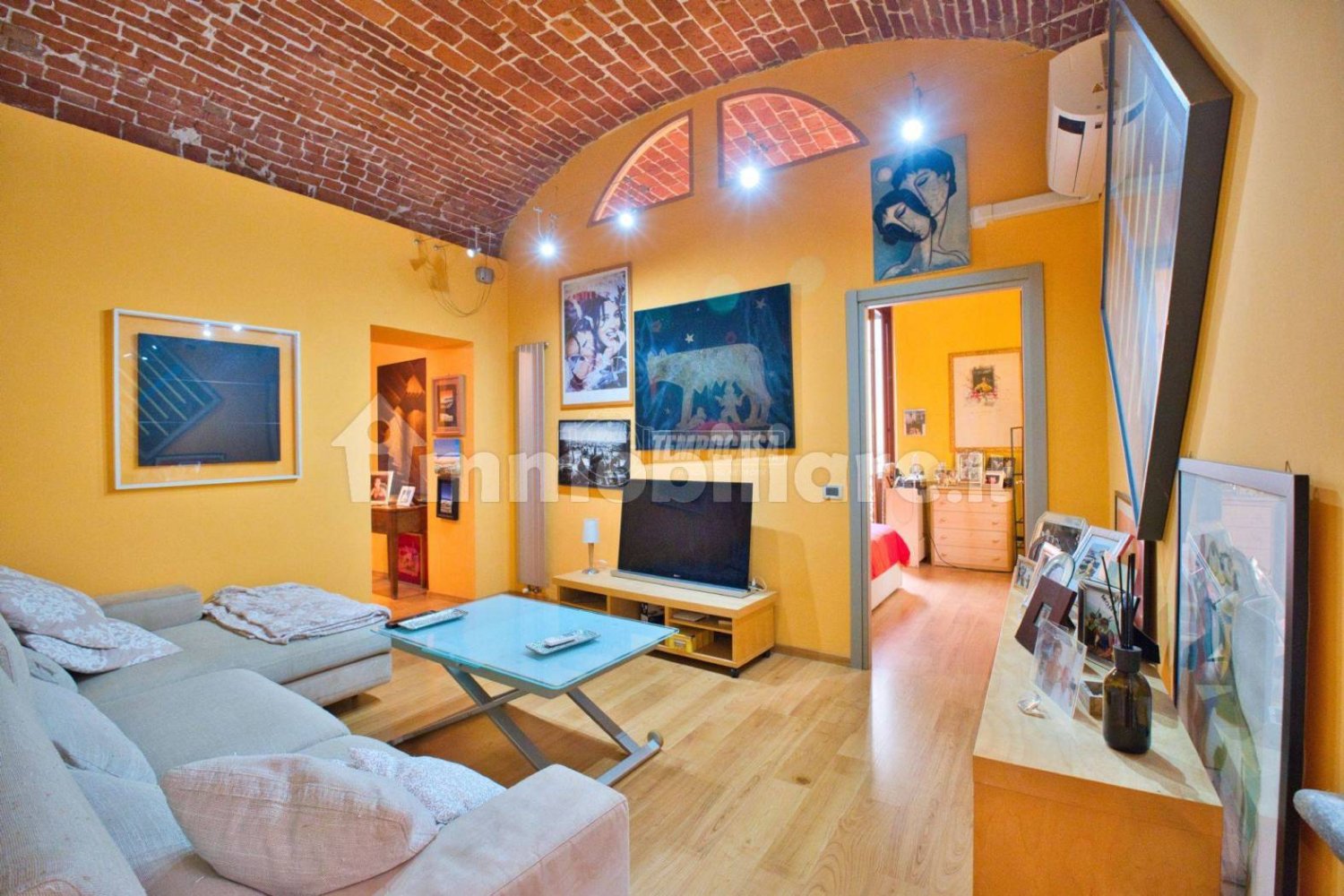 2 غرف نوم شقة في Vercelli, Italy رقم 79344