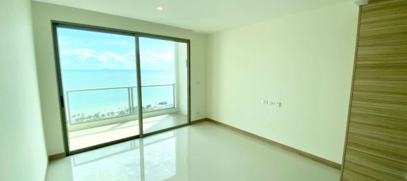 Studio in the Condo in Pattaya, Thailand No. 67298 5