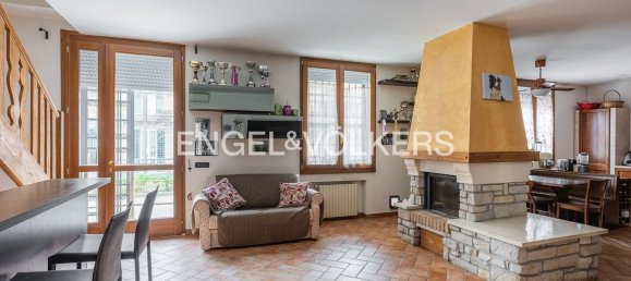 8 rooms Duplex in Bologna, Italy No. 105823 2