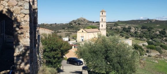 Moradia em banda T3 em Sant'Antonino, France N.º 270036 3