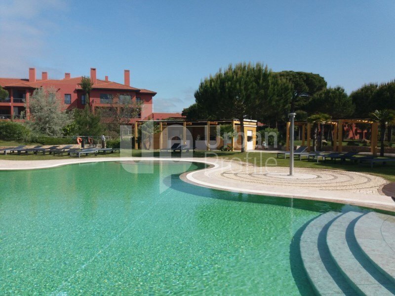 3 bedrooms Duplex in Cascais, Portugal No. 289760