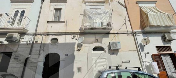 3-salle Appartement à Manfredonia, Italy No. 28098 5