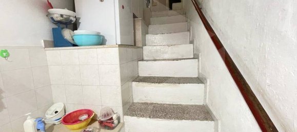 3-salle Appartement à Manfredonia, Italy No. 28098 19