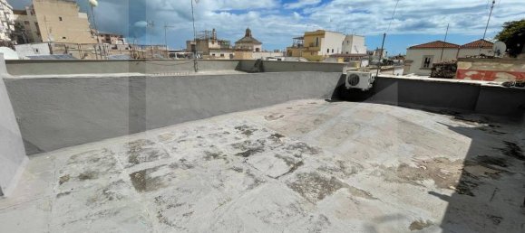 3-salle Appartement à Manfredonia, Italy No. 28098 26