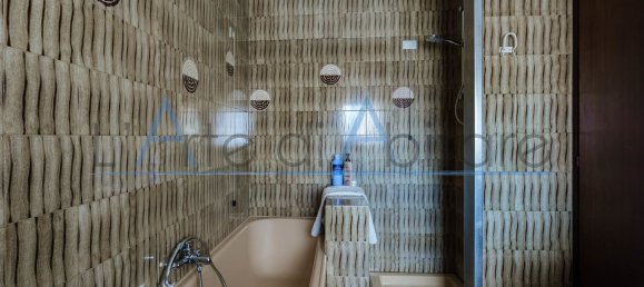 11-salle Villa à Albignasego, Italy No. 163097 36