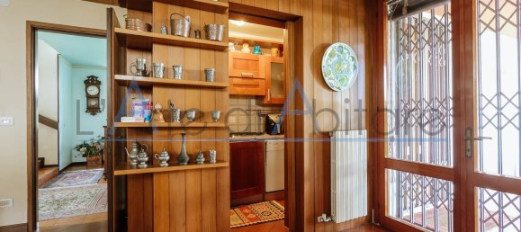 11-salle Villa à Albignasego, Italy No. 163097 6