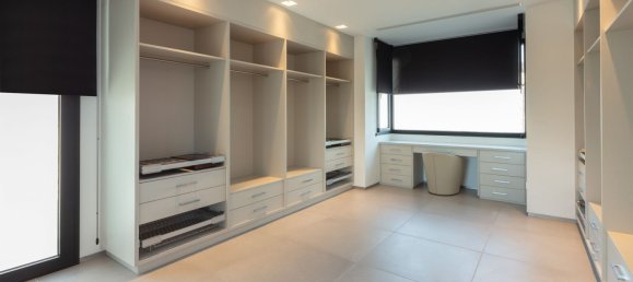 5 bedrooms Villa in Nueva Andalucia, Spain No. 4736 9