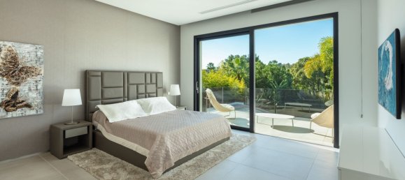 5 bedrooms Villa in Nueva Andalucia, Spain No. 4736 28