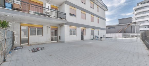 4-Zimmer Wohnung in Pescara, Italy, Nr. 99562 2