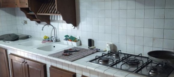 Casa de 6 divisões em Campi Bisenzio, Italy N.º 160267 5