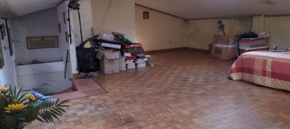 Casa de 6 divisões em Campi Bisenzio, Italy N.º 160267 6