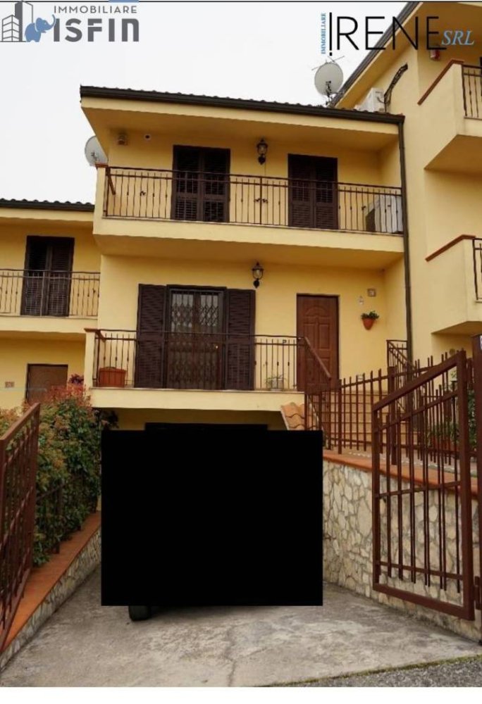 2 bedrooms House in Montalto Uffugo, Italy No. 93533