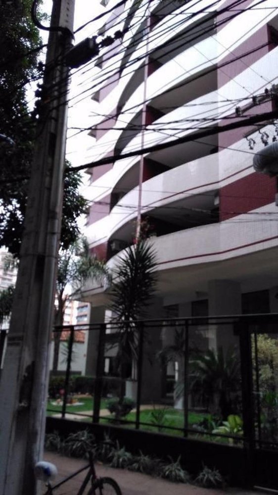 Apartamento de 3 dormitorios en Belem, Brazil No. 494497