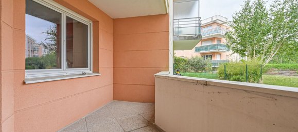 2 bedrooms Apartment in Creteil, France No. 321768 5