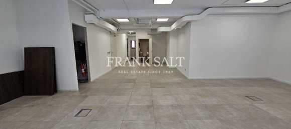 Oficina en Sliema, Malta 310 m² No. 12293 10