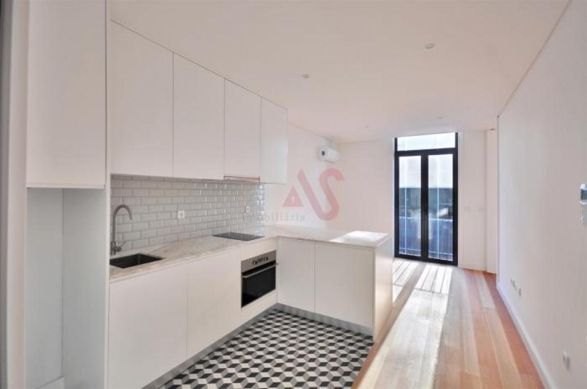 Studio in Porto, Portugal, Nr. 5853