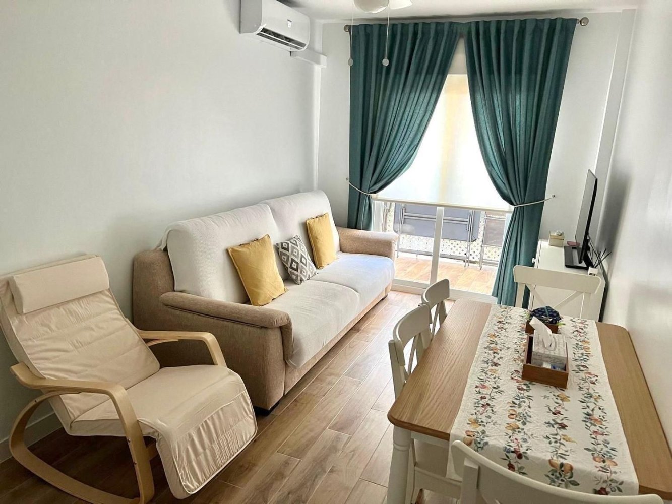 Apartamento de 2 dormitorios en Chipiona, Spain No. 148597