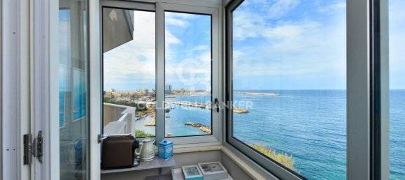 6 rooms Apartment in Gallipoli, Italy No. 163877 8