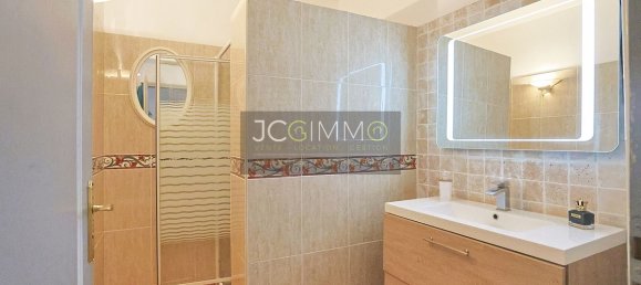 3 bedrooms Villa in Sollies-Ville, France No. 289394 7