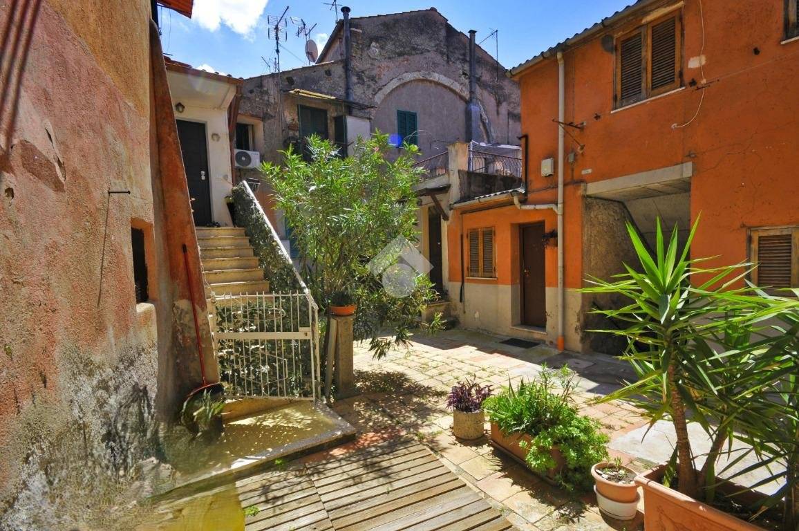 3 rooms Apartment in Marino, Italy No. 336675