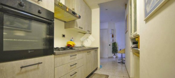 3 rooms Apartment in Marino, Italy No. 336675 3