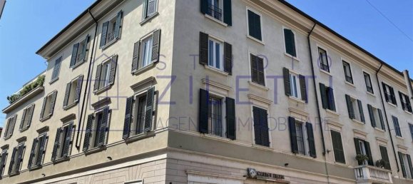 7 rooms Apartment in Brescia, Italy No. 70122 28