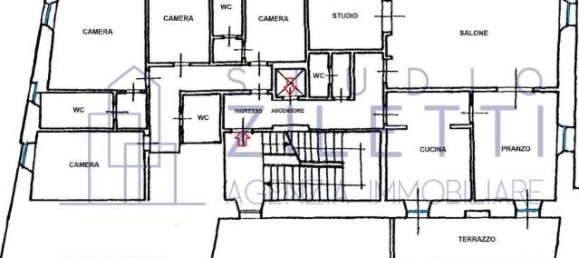 7 rooms Apartment in Brescia, Italy No. 70122 30