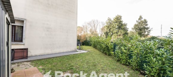 1 bedroom Apartment in Abano Terme, Italy No. 101191 9