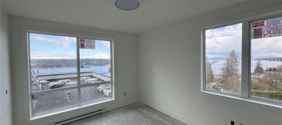 2 bedrooms Condo in British Columbia, Canada No. 186 4