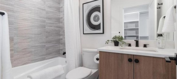 2 bedrooms Condo in British Columbia, Canada No. 186 12