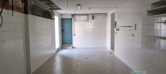 300m² Commercial property in Udine, Italy No. 204694 15