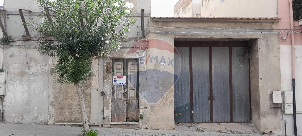 1 bedroom House in Vittoria, Italy No. 319019