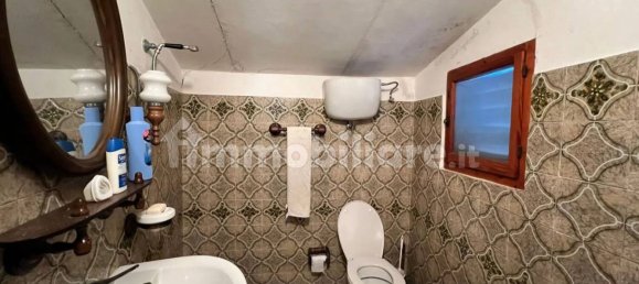 Квартира с 5 спальнями в Кастельнуово Берарденга, Италия № 110410 5