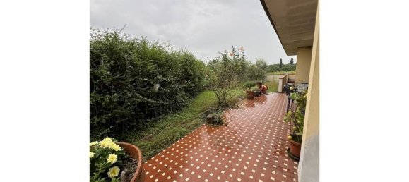 3 bedrooms Villa in Scandicci, Italy No. 211020 8
