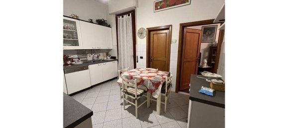 3 bedrooms Villa in Scandicci, Italy No. 211020 12