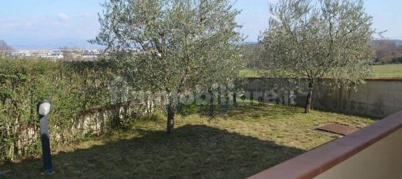 3 bedrooms Villa in Scandicci, Italy No. 211020 3