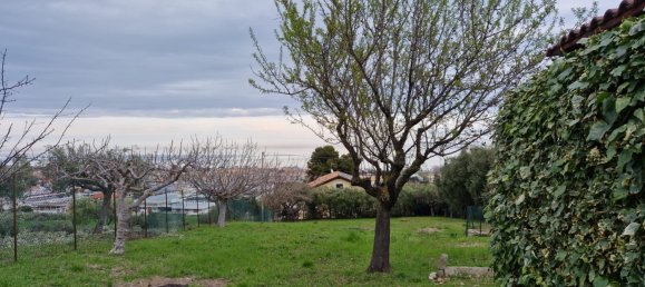 Grundstück in Tortoreto, Italy 1545m², Nr. 122949 9