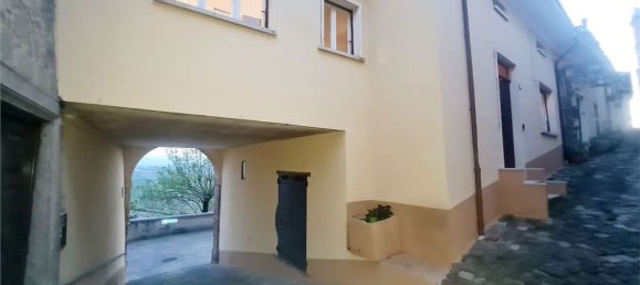 7غرفة شقة في Sassocorvaro Auditore, Italy رقم 78836 23