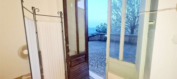 7غرفة شقة في Sassocorvaro Auditore, Italy رقم 78836 24