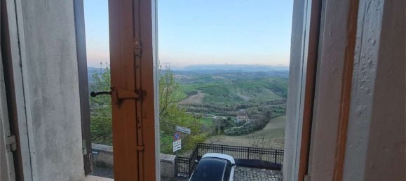 7غرفة شقة في Sassocorvaro Auditore, Italy رقم 78836 13