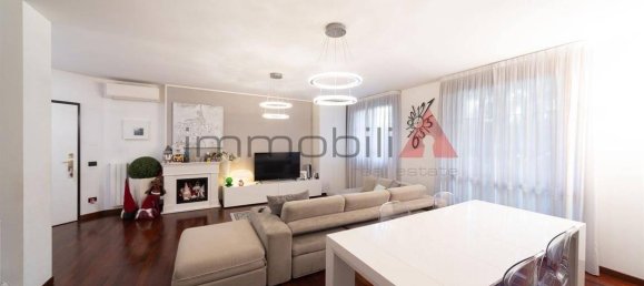 2 bedrooms Apartment in Brugherio, Italy No. 268380 2