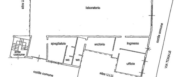 1380m² Warehouse in Baranzate, Italy No. 103692 11